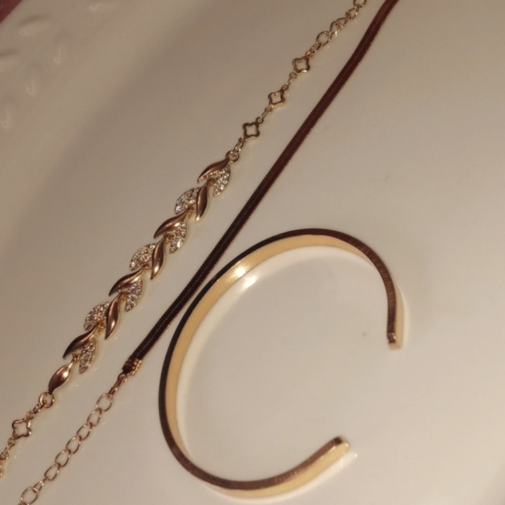 Bracelets Set 3 Gold Plated 35$